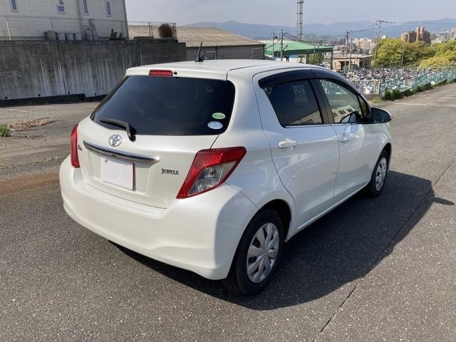 2013 TOYOTA VITZ JEWELA